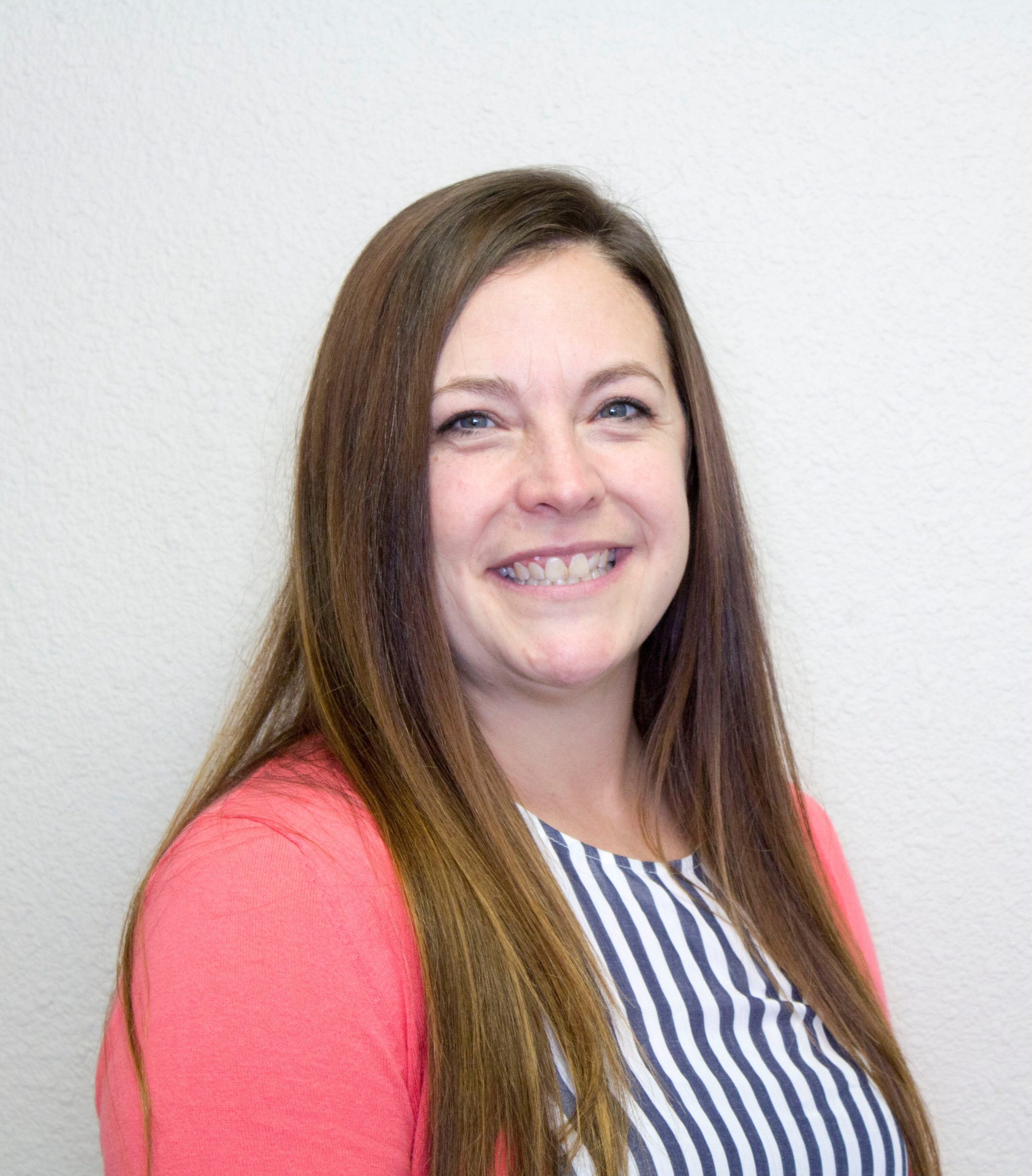 Danielle headshot 2020 (2) Meet Stefanie!